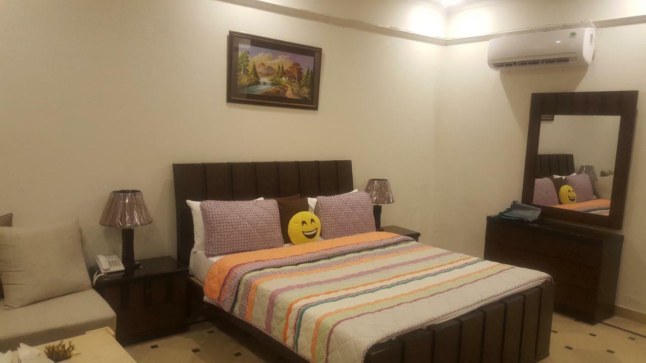 Mulberry Residence Luxury Rooms Islamabad Zewnętrze zdjęcie